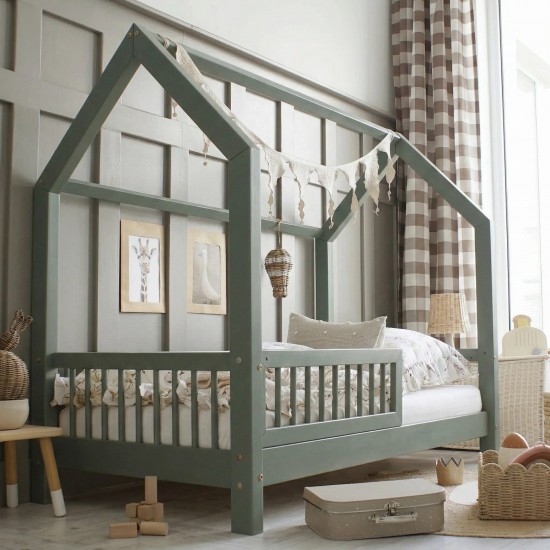 Κρεβάτι Montessori  house bed in a Scandinavian style