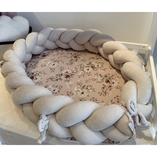 Βρεφική φωλίτσα με αποσπώμενη πλεξούδα 