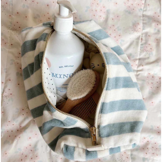 Τσαντάκι - νεσεσερ Blue cloud Stripes terry