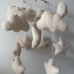 Κρεμαστό mobile ecru boucle 